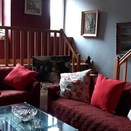 La Belle Maison